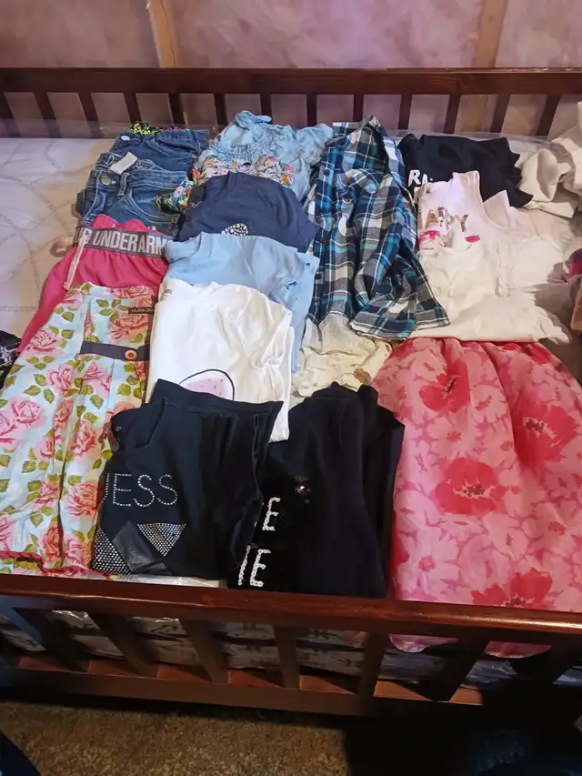 Clothes for Girls Gymboree, The Children Place size 10 in Kids & Youth in Calgary - Image 2