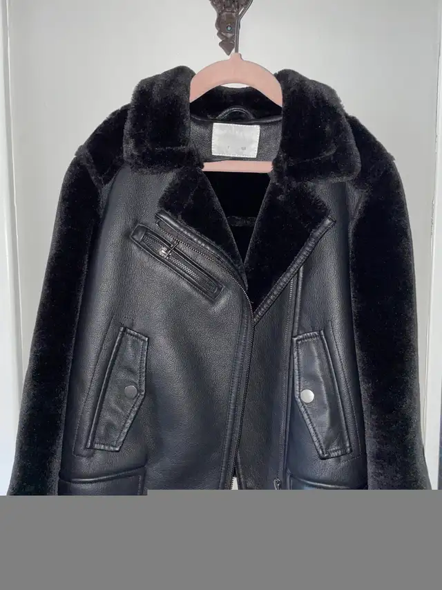 Zara Girls Faux Shearling Biker Jacket (7T) in Kids & Youth in City of Toronto - Image 3