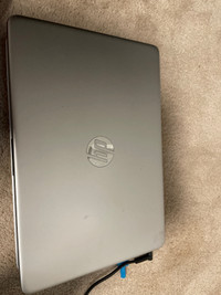 (NEEDS GONE) Hp laptop comes with charging cable  