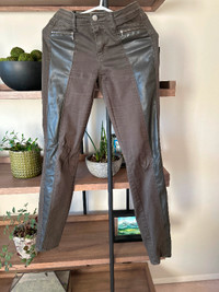 Size XS R andW Brown Natalie Jeggings with faux leather