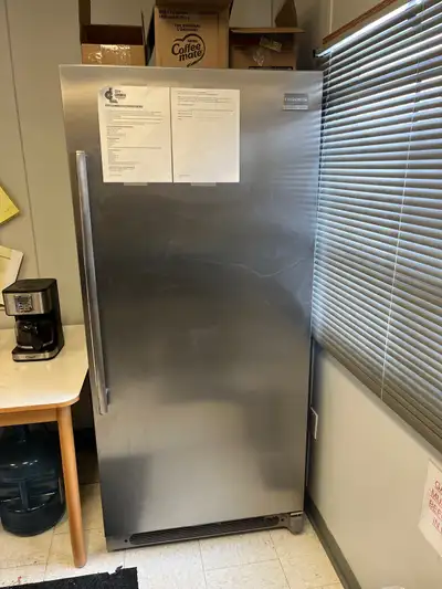  Frigidaire fridge, View more