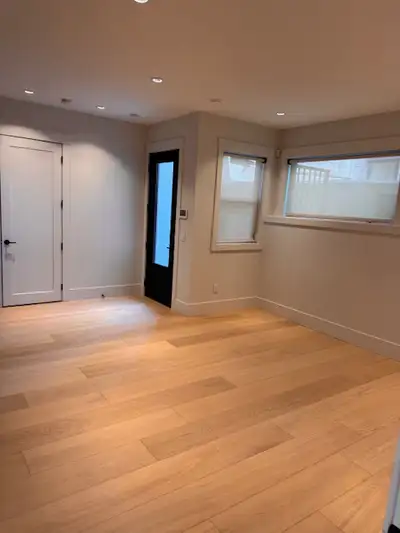 Brand New 2-Bedroom Suite with Mount Baker View