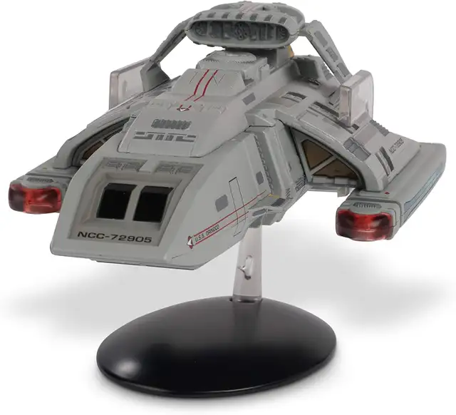 Star Trek Eaglemoss Starships Collection Starfleet Runabout XL in Arts & Collectibles in Regina - Image 3