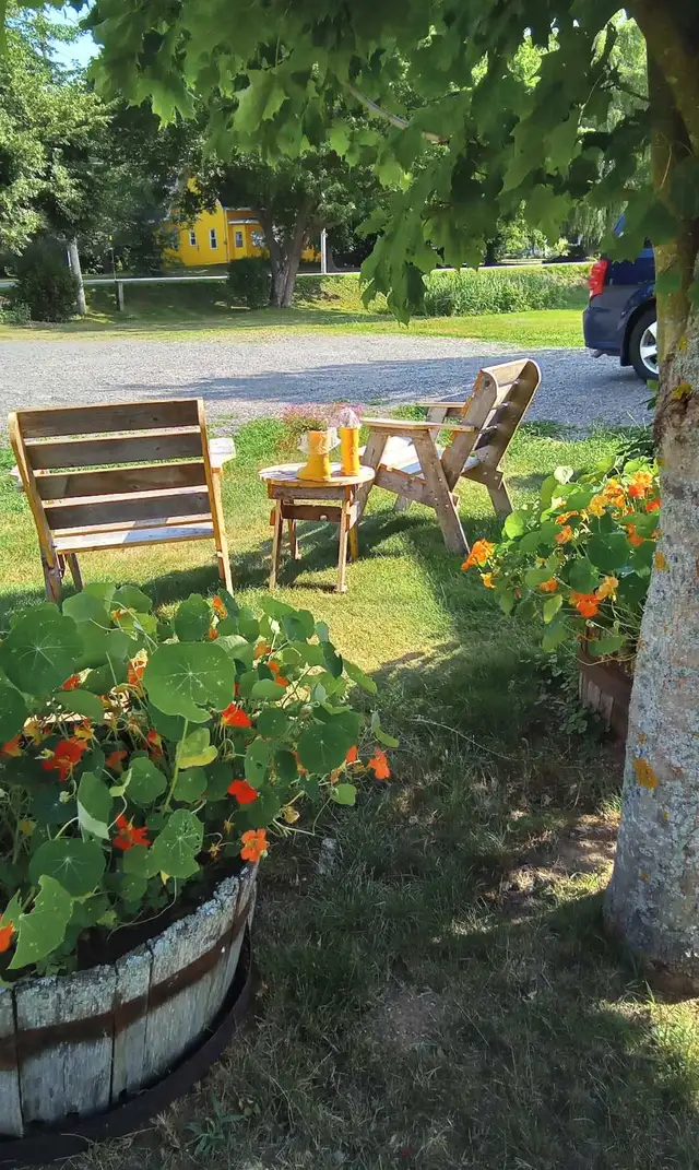 Rustic Reclaimed Wood Patio Set in Patio & Garden Furniture in Annapolis Valley - Image 6