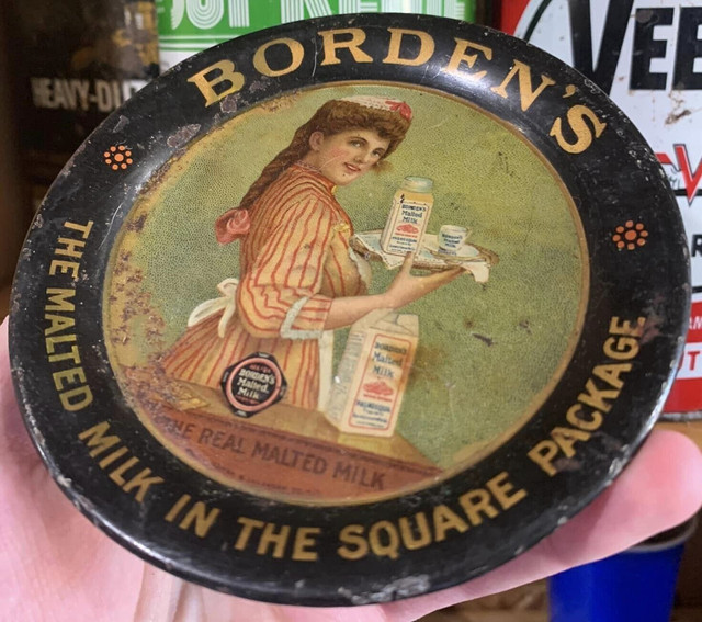 VINTAGE 1920's BORDEN'S MALTED MILK (4 1/2" IN.) SEWING PIN TRAY in Arts & Collectibles in Summerside - Image 3