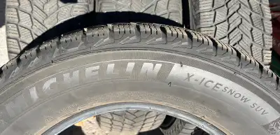 225/65 R 17 106T SUV Extra Load 4 winter tires used on 24 model year SUV for 2 seasons & approximate...