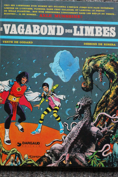 BD en bon état le haut et le bas du dos est légèrement.... É 1973-81