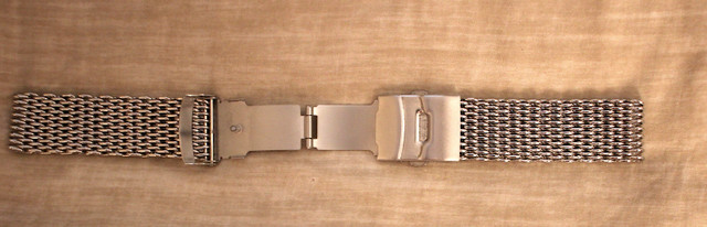 22mm mesh watch bracelet in Jewellery & Watches in City of Toronto - Image 4
