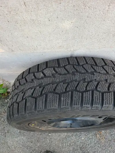 LIKE NEW OFF A KIA SOUL 205/60R16 $500.00 OBO CALL ONLY 902-809-6737