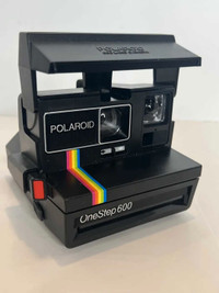  Polaroid One Step 600 Land Camera