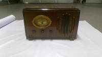 1937 Northern Electric Radio