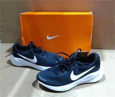 Nike Women's Running Shoes Revolution Sz 7, View more