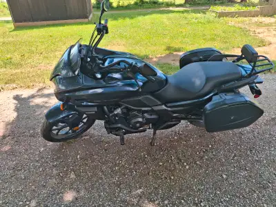 2015 Honda CTX 700 Clean. Comes with Honda hard sided saddle bags, keyed same as ignition. Included...