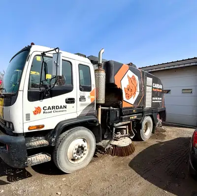 Looking to sell our 2002 gmc centurion street sweeper. It is mounted on a gmc t7500 chassis. It is p...