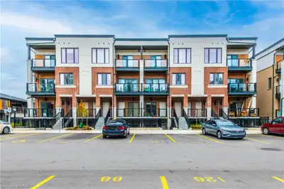 Lower Level Stached Condo Corner Unit 3 Bedroom 2 Full Bathroom 1 Car Parking Internet included Prim...