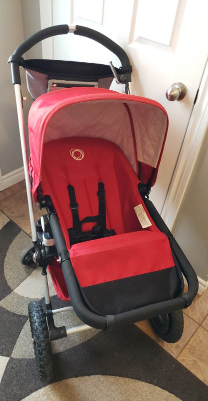 Bugaboo frog stroller with accessories in good condition in Strollers, Carriers & Car Seats in Sudbury - Image 2