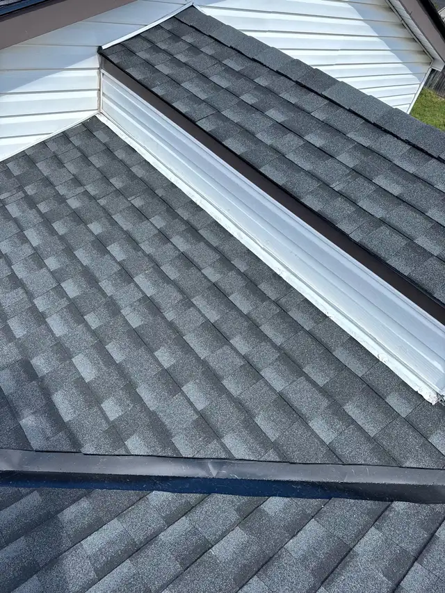 roofer wanted to join crew. in Construction & Trades in Hamilton - Image 2