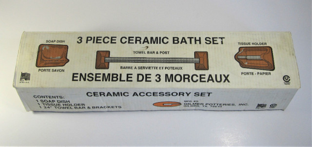 Vintage 3 Piece Recessed White Ceramic Bathroom Accessory Set in Home Décor & Accents in Markham / York Region