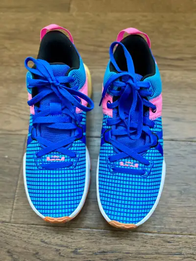 Nike - Lebron Witness VII Unisex - Size 8, View more