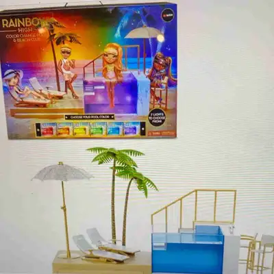 Rainbow High Colour Changeable Pool and Beach Club. Good for any fashion dolls includes loungers, ti...