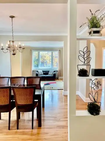 Outremont Adj - lumineux 6 1/2 haut 2plex grand aire ouverte