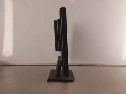 Acer AL1716 5:4 17inch LCD Monitor VGA Only Black Fair REU-2565 in Monitors in Calgary - Image 6