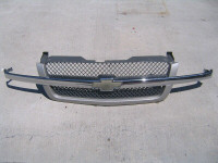 Chev GMC front pickup grille