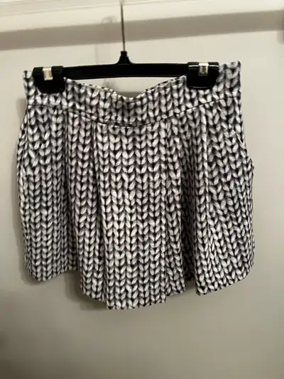 New Banana Republic Skort, View more