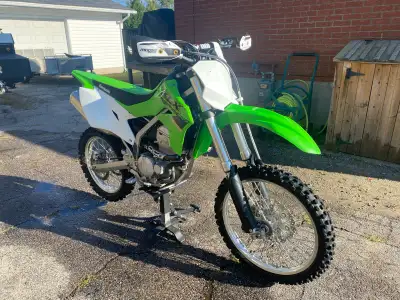Excellent condition, low hours for the year, original owner , purchased from Northstar Recreation (...