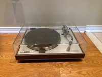 Luxman PD-121 turntable with Micro Seiki MA-505 tonearm