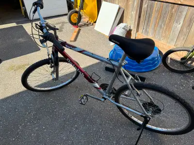 Raleigh Portage Men's Mountain Bike, View more