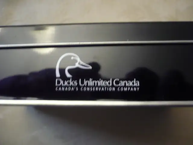DUCKS UNLIMITED CANADA MULTI TOOL IN COLLECTORS TIN BOX63417636575361121