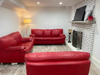 New renovated basement apartment Bathurst and Rutherford
