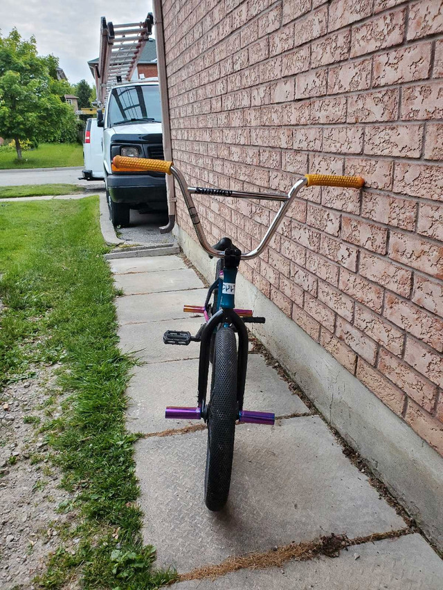 Custom Cult Devotion BMX in BMX in Markham / York Region - Image 3