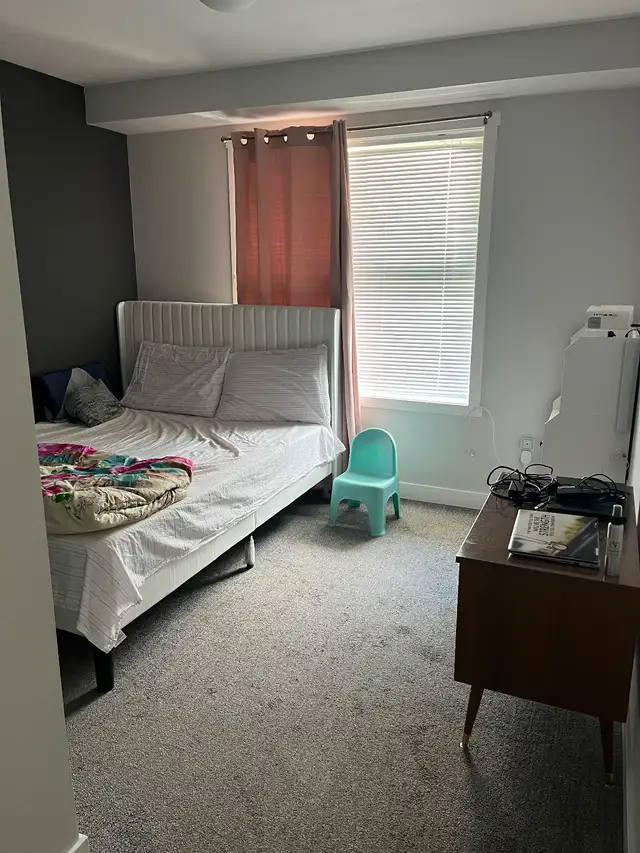 2 Bed 1 Bath apartment on Pembina highway in Long Term Rentals in Winnipeg - Image 4