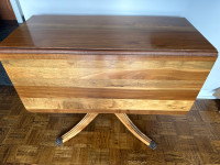 Vintage Wood Table - Extending Drop Leaf - "Duncan Phyfe" style