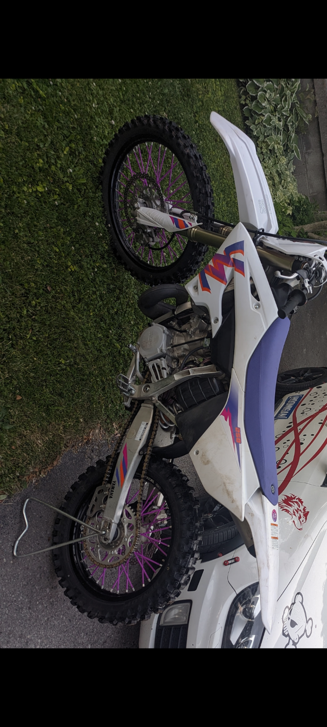 2024 Yz 250 2 stroke 50th anniversary addition!!!! OBO in Dirt Bikes & Motocross in London - Image 2