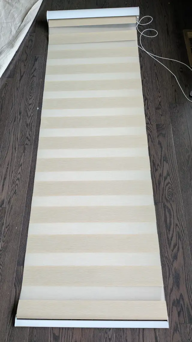 Zebra Shades for Sale (AMAZING CONDITION) in Window Treatments in City of Toronto - Image 3