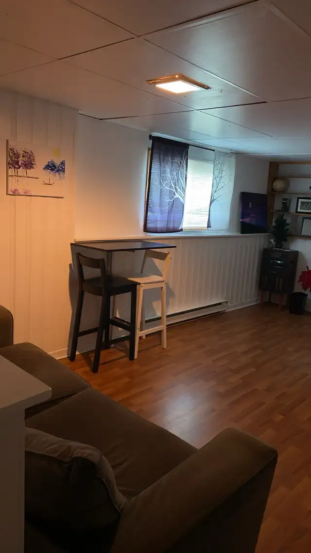 Private room for rent in the permitted house in Room Rentals & Roommates in Dartmouth - Image 7