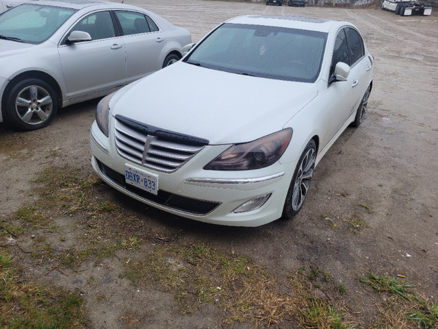 2013 GDI V8 5.0 R SPEC GENESIS trade for cash and 4cyl in Cars & Trucks in Guelph - Image 2