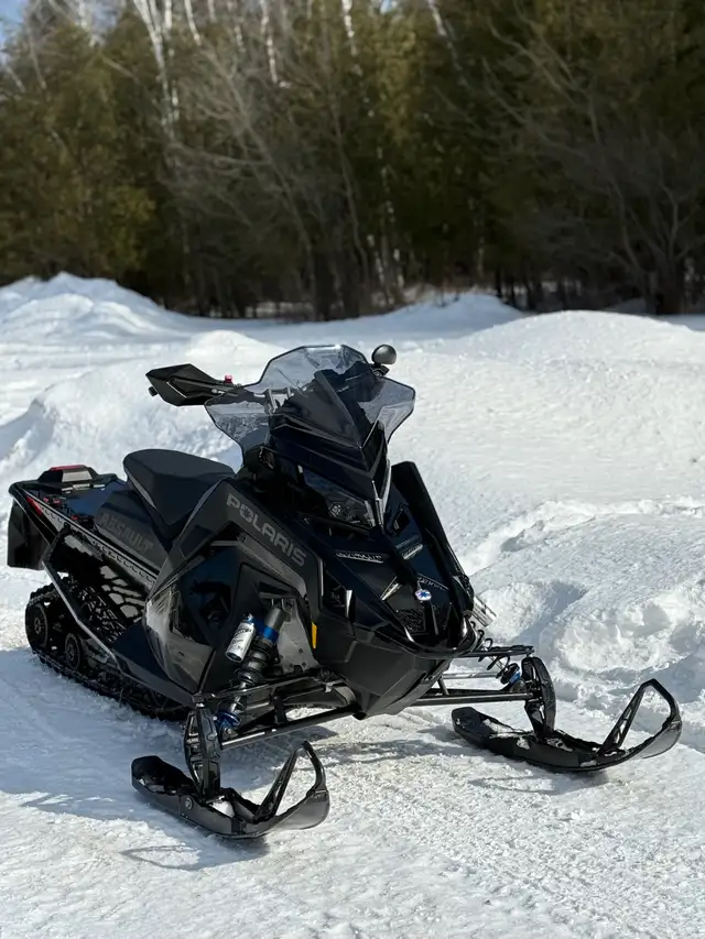 2023 Polaris Switchback Assault 850 in Snowmobiles in Ottawa - Image 2
