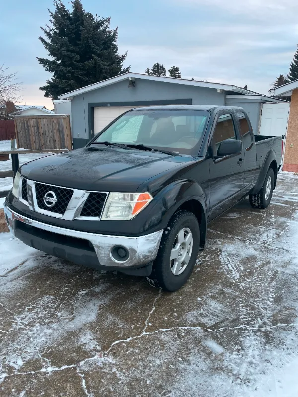 2005 NISSAN TRUCK FOR SALE