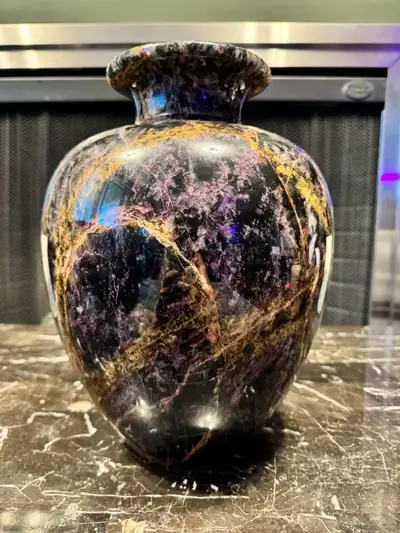 7 colours jade vase, View more