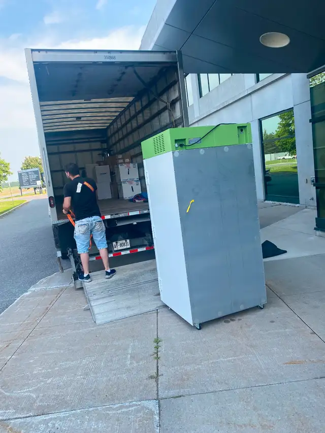 Ottawa best movers fast safe professional best prices in Ottawa63760493512963121
