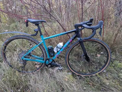 Marin Headlands 2 gravel bike, View more