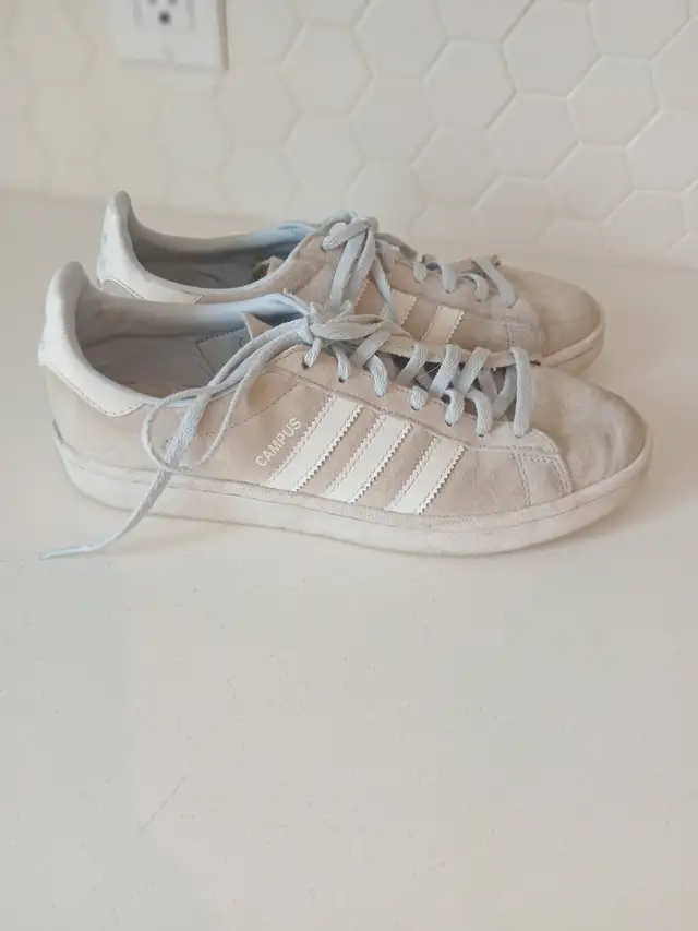 Adidas Campus Shoe Men Size 8 in Men's Shoes in Calgary - Image 4