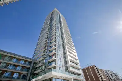 Finding a balanced lifestyle is easy in a condo apt that offers both high-end finishes and incredibl...