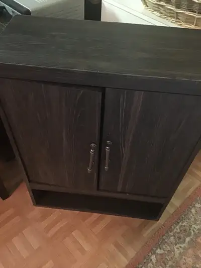 Armoire à pharmacie brune, View more