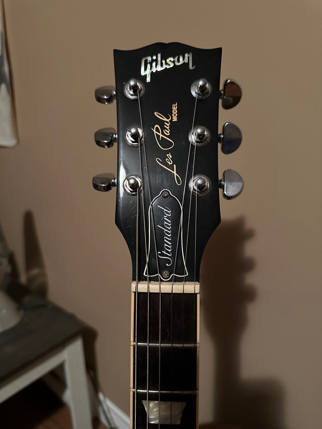 2016 Gibson Les Paul Standard - Looking for trades in Guitars in Moncton - Image 3
