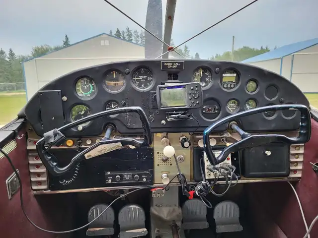 Float Plane541165209801861124